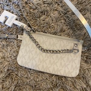 New Michael Kors fanny pack In signature